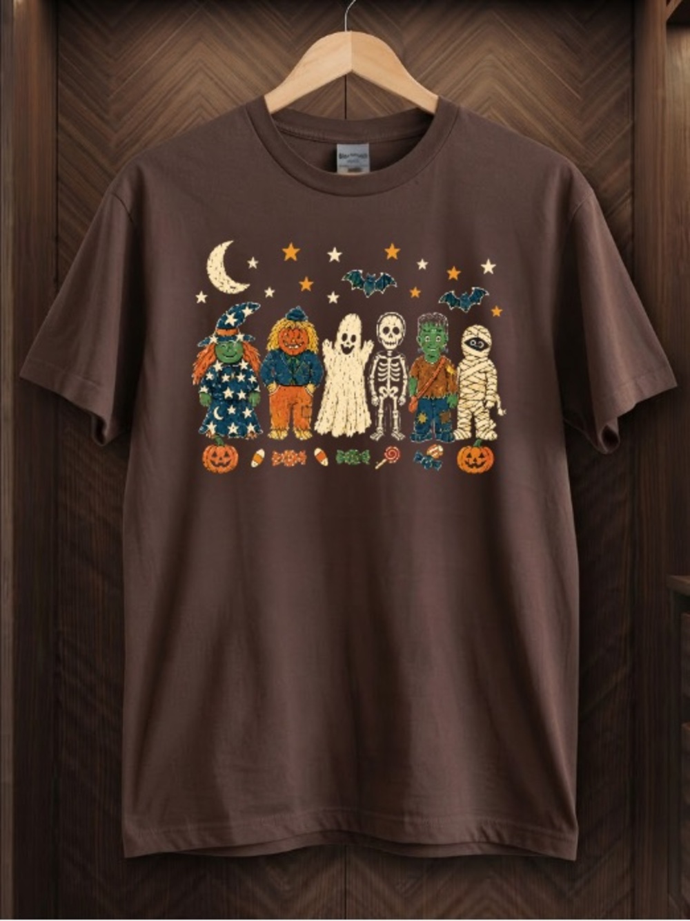 Halloween Monsters Witch Pumpkin Ghost Skeleton Frankenstein Mummy Vintage Tee